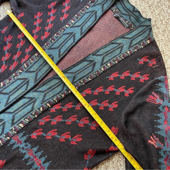 Peruvian Connection Cardigab - Picture 5 of 6